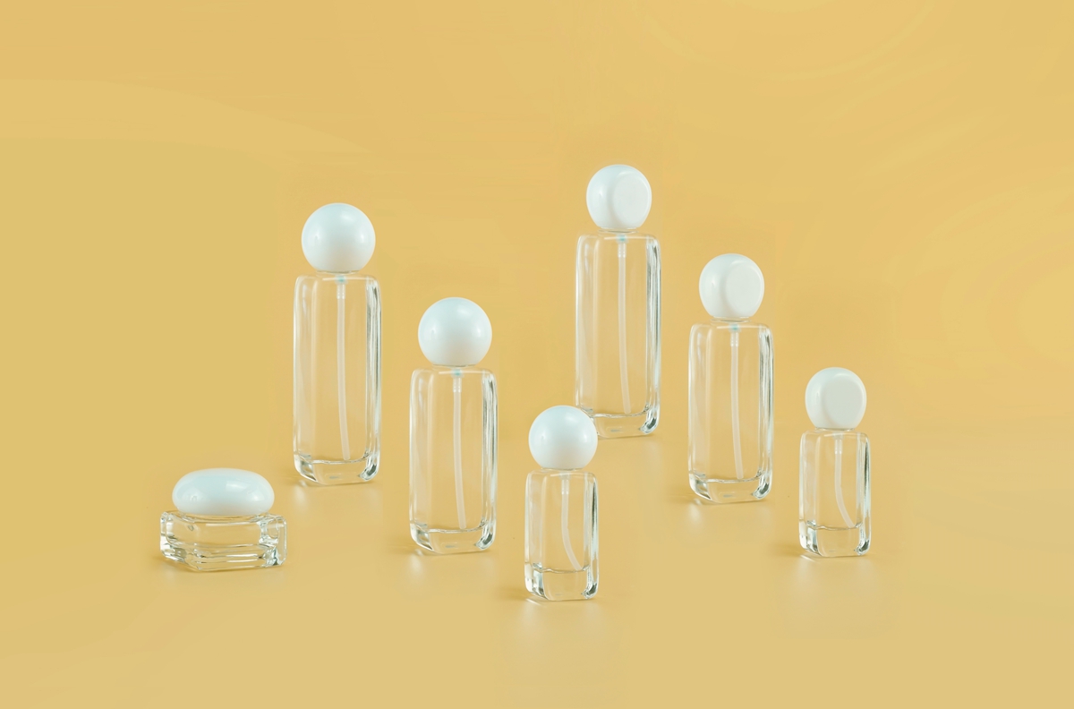 rectangle glass bottles and jars